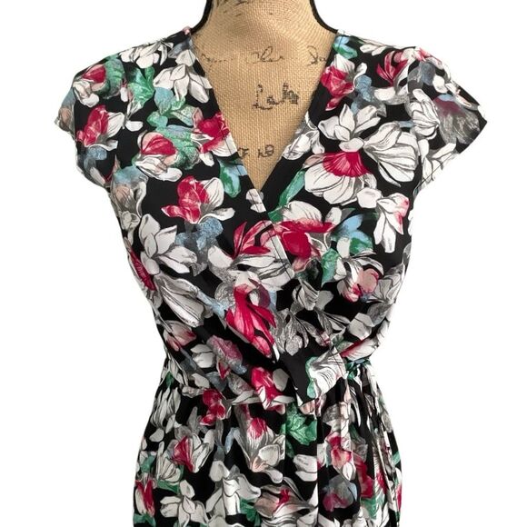 EUC BCBG MaxAzria Floral Faux Wrap Surplus Dress XS - Picture 7 of 12